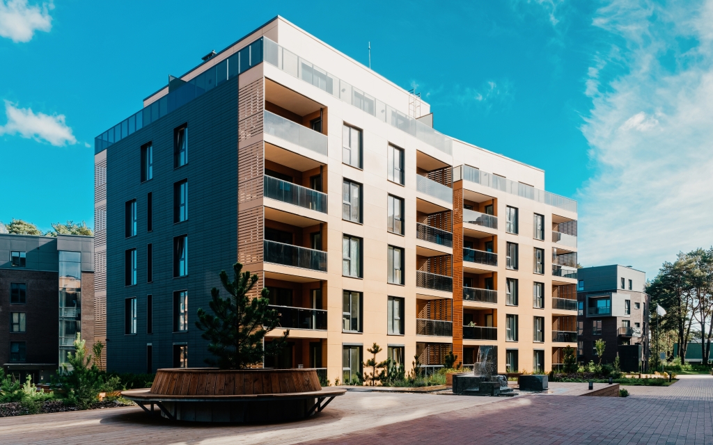 apartment building with 6 floors